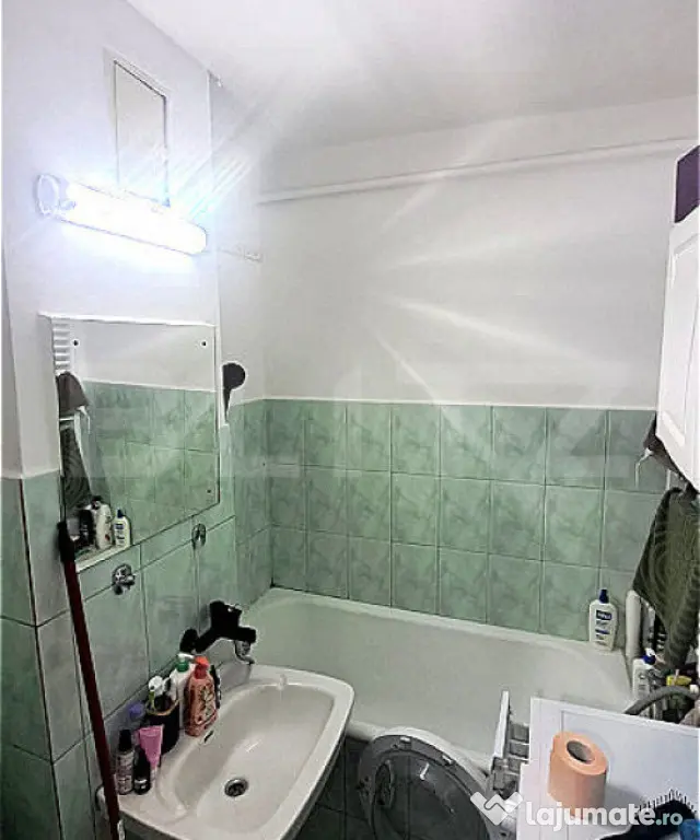 Garsonieră de vânzare – Cartier Astra, 30 mp, balcon și - Brasov (Brasov)