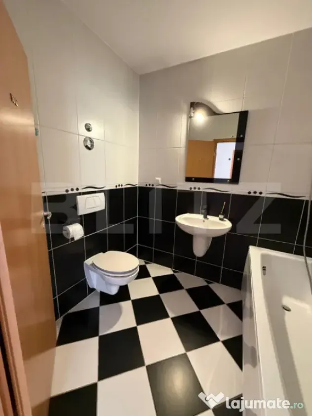 Apartament 3 camere, 2 bai, etaj intermediar, parcare, boxa, - Brasov (Brasov)