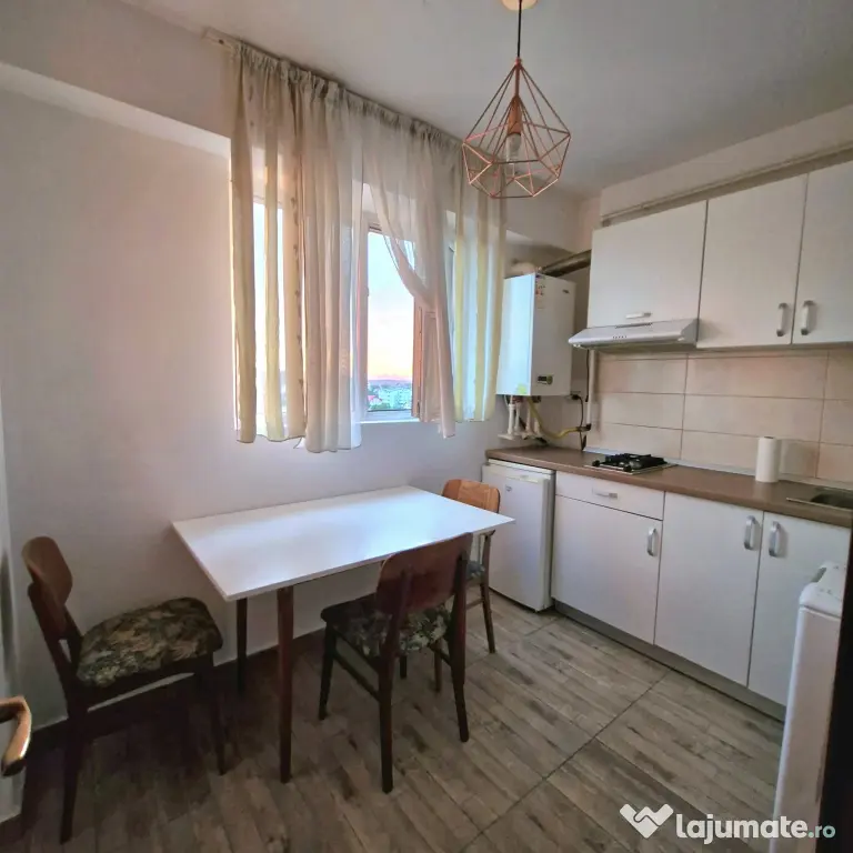 Închiriez apartament 1 camera
