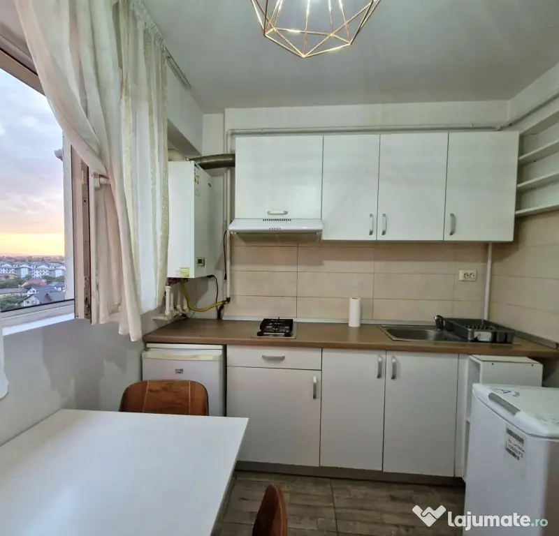 Închiriez apartament 1 camera
