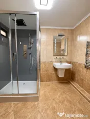 CASA DE INCHIRIAT // ZONA CIOCIANU // CURTE PROPRIE