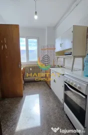 3 camere Berceni Alexandru Obregia bloc reabilitat liber