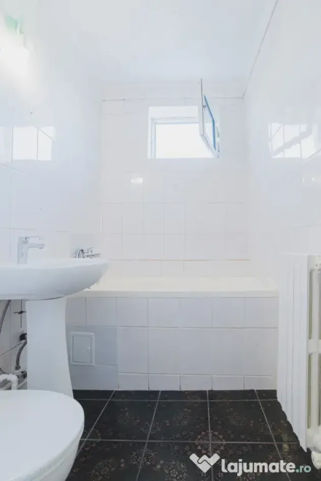 Un apartament compact, într-o zonă în care ai aproape tot - Constanta (Constanta)