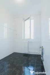Un apartament compact, într-o zonă în care ai aproape tot
