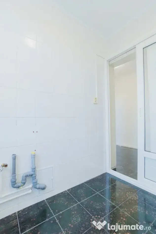 Un apartament compact, într-o zonă în care ai aproape tot - Constanta (Constanta)