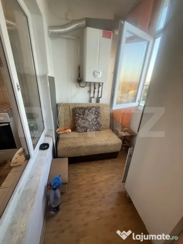 Garsonieră 27 mp | Etaj 6 | Lift | Centrală proprie - Targoviste (Dambovita)