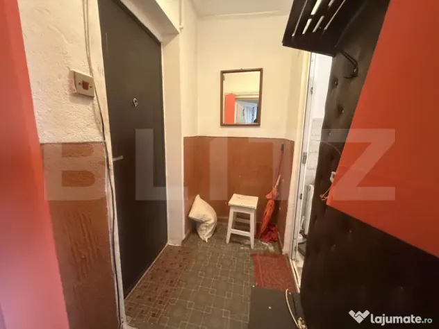 Garsonieră 27 mp | Etaj 6 | Lift | Centrală proprie - Targoviste (Dambovita)