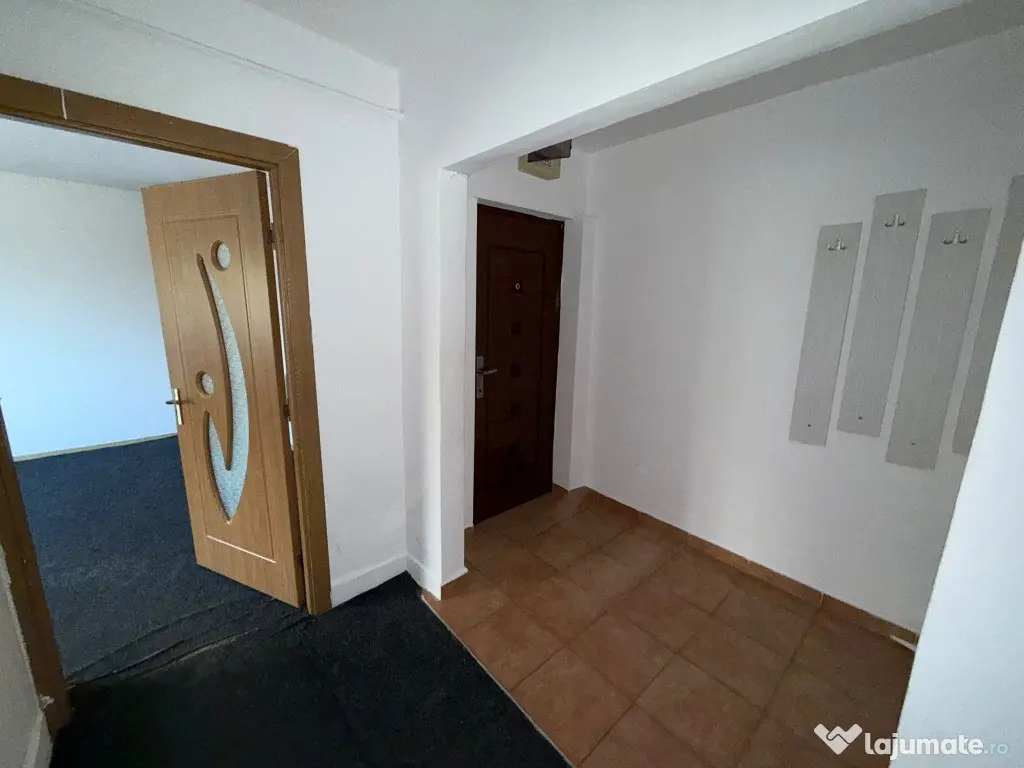 Apartament 3 camere Republicii - LibraBank - Ploiesti (Prahova)