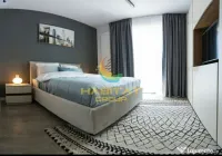 2 camere la 8 minute de metrou Curte Proprie 