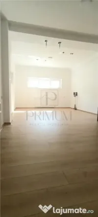 Spatiu comercial open-space pentru birouri,sala sport - Comp