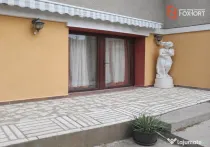 Pensiune de vanzare 16 camere, 600 mp - zona Mehala - Potent