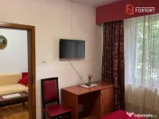 Pensiune de vanzare 16 camere, 600 mp - zona Mehala - Potent