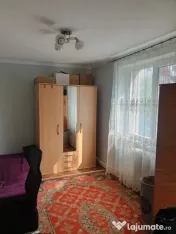 Apartament Cu 4 Camere Decomandate Zona Marasesti 