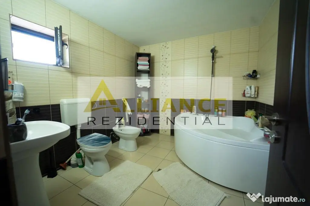 PREMIUM | Vila cu 4 camere si Piscina | Teren 500 mp - Berceni (Bucuresti-Ilfov)
