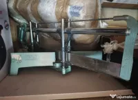 Vand un Fierastrau manual cu pânză pentru taieri 