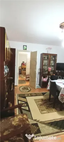 Apartament 2 camere, parter cu centrala - Sagului - Dambovi