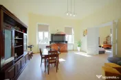 Vânzare apartament 2 camere, acces auto - Ultracentral 
