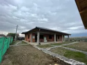 Casa la rosu+teren ST:1800 mp*Pestisu Mare-Deva-Hunedoara+casa veche ! 