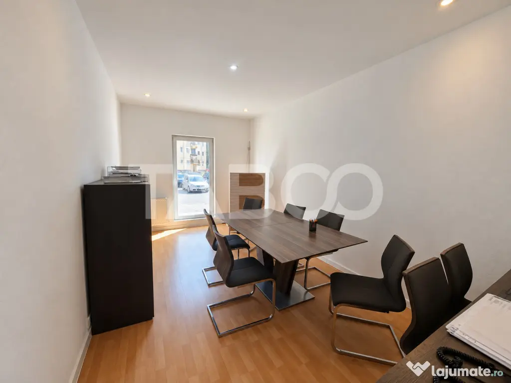 Spatiu birouri de inchiriat renovat modern 50 mp in Sibiu zo - Sibiu (Sibiu)