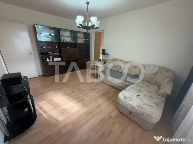 Comision 0% Apartament semidecomandat 3 camere 56mp Tudor Vl - Fagaras (Brasov)