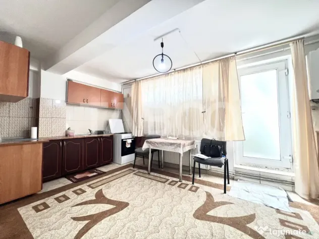 Garsoniera de vanzare in Marasti bloc izolat zona Cesarom la - Cluj-Napoca (Cluj)