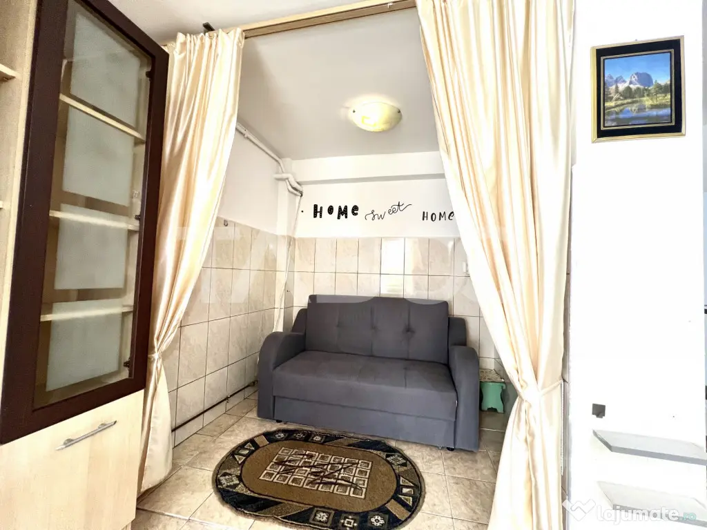 Garsoniera de vanzare in Marasti bloc izolat zona Cesarom la - Cluj-Napoca (Cluj)