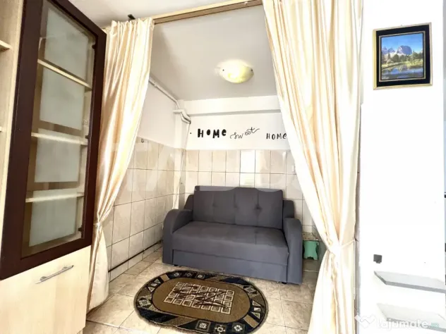 Garsoniera de vanzare in Marasti bloc izolat zona Cesarom la - Cluj-Napoca (Cluj)
