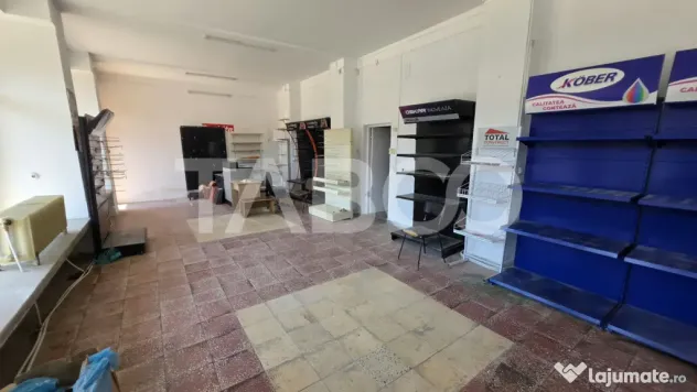 Spatiu comercial de vanzare in Cugir zona Primariei - Cugir (Alba)