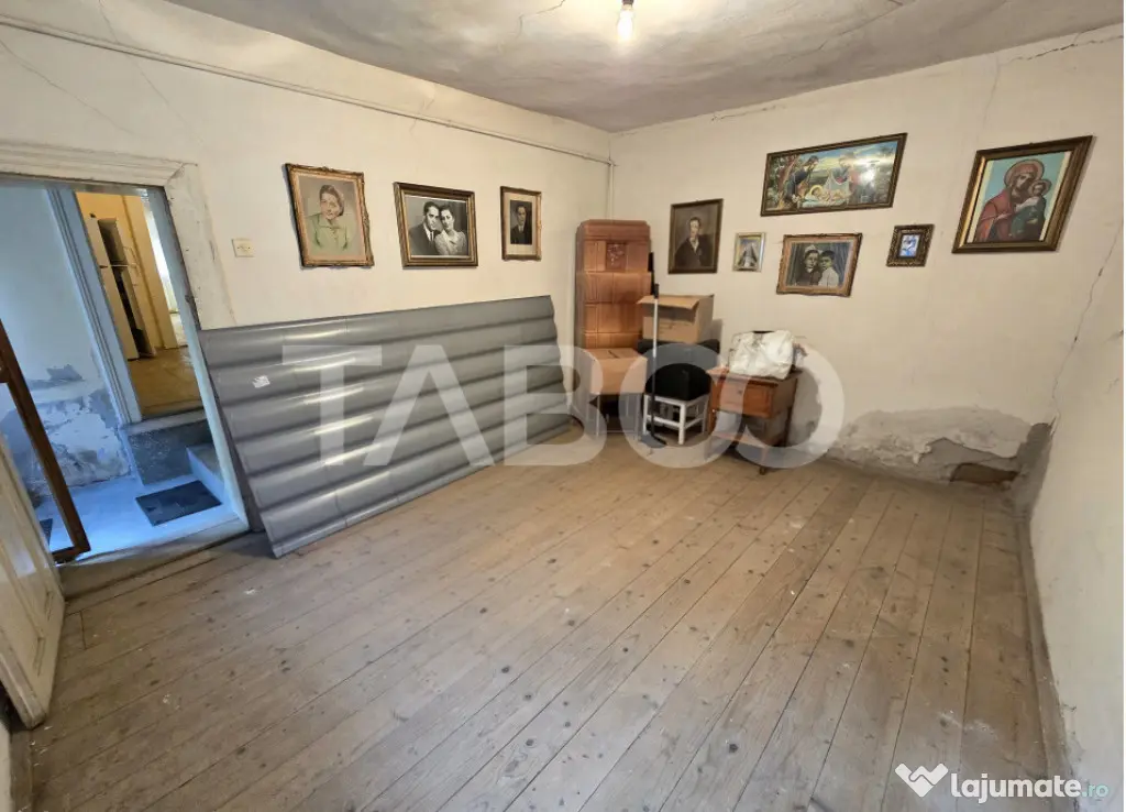 Casa tip duplex de vanzare la curte comuna pivnita in Piata - Sibiu (Sibiu)