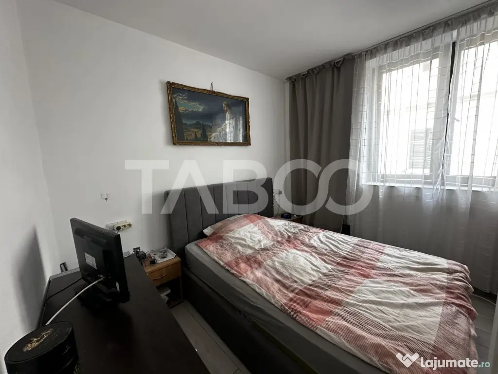 Apartament de vanzare 2 camere decomandate pivnita in Orasul - Sibiu (Sibiu)