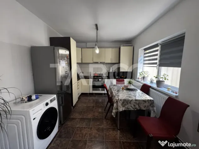 Doua apartamente in aceeasi curte direct cu chirias Lazaret - Sibiu (Sibiu)
