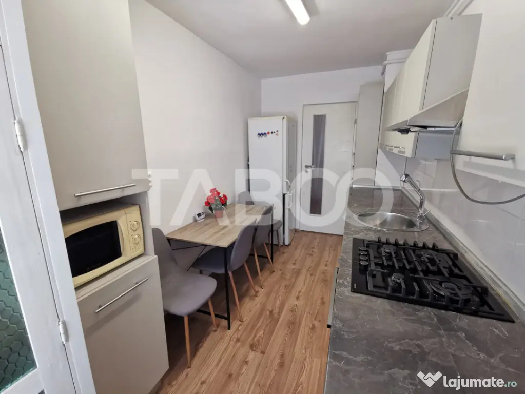 Apartament cu 3 camere decomandate la parter inalt in zona T - Sibiu (Sibiu)