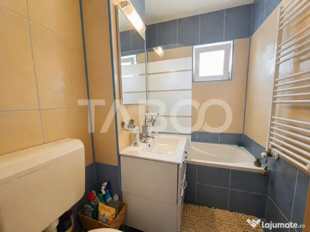 Apartament decomandat de vanzare 3 camere pivnita Vasile Aar - Sibiu (Sibiu)
