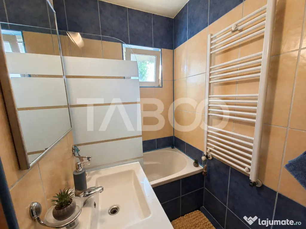 Apartament decomandat de vanzare 3 camere pivnita Vasile Aar - Sibiu (Sibiu)