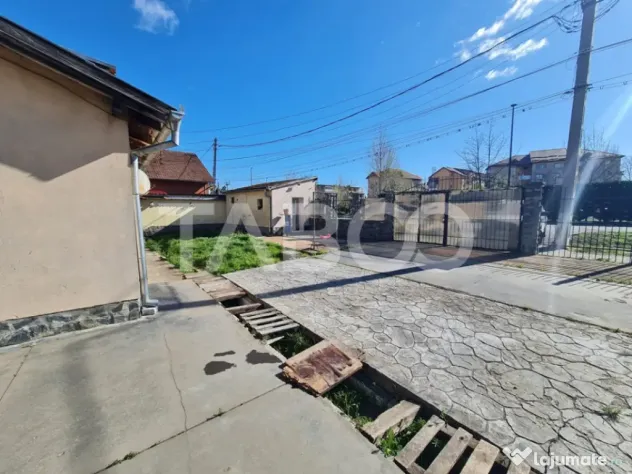 Casa de vanzare in Sebes langa lac - Sebes (Alba)