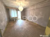 Apartament decomandat 4 camere 4 balcoane 2 bai etaj 1 Centr 