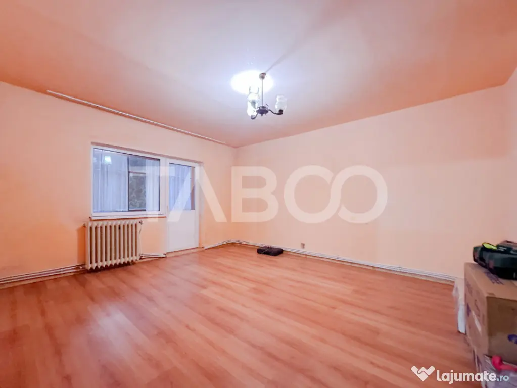 Apartament cu 4 camere strada Maramuresului zona Gara de van - Cluj-Napoca (Cluj)