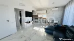 Penthouse cu terasa de 51mp de vanzare 3 camere 2 bai 1 par