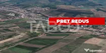 Teren intravilan 9300 mp de vanzare cu acces la utilitati