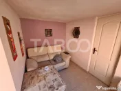 Casa cu spatiu comercial de vanzare in Sebes zona centrala 