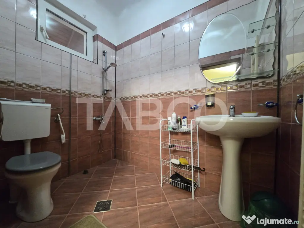 Casa individuala de vanzare 120mp 4 camere si curte 1310mp G - Sibiu (Sibiu)