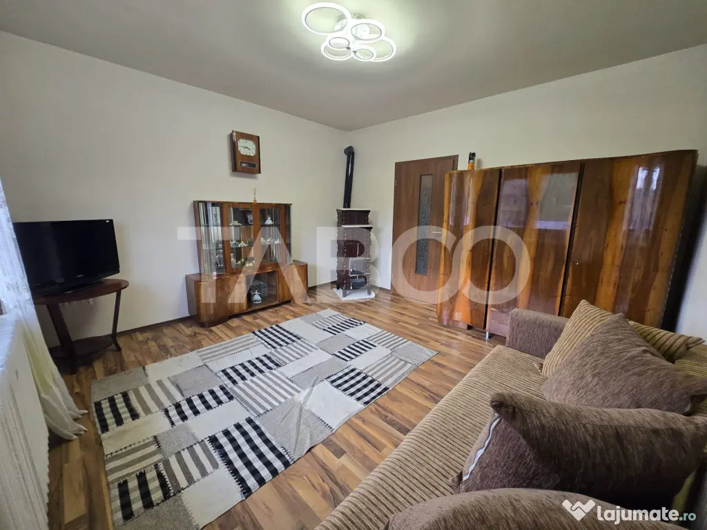 Casa individuala de vanzare 120mp 4 camere si curte 1310mp G - Sibiu (Sibiu)