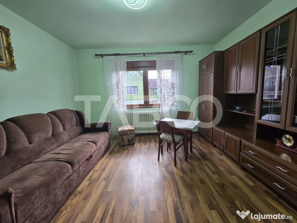 Casa individuala de vanzare 120mp 4 camere si curte 1310mp G - Sibiu (Sibiu)