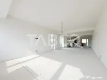 Casa cuplata de vanzare semifinisat Dambul Rotund cu garaj