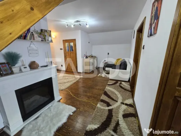 Casa mobilata de vanzare 150 mpu teren 450 mp garaj Piata Cl - Sibiu (Sibiu)
