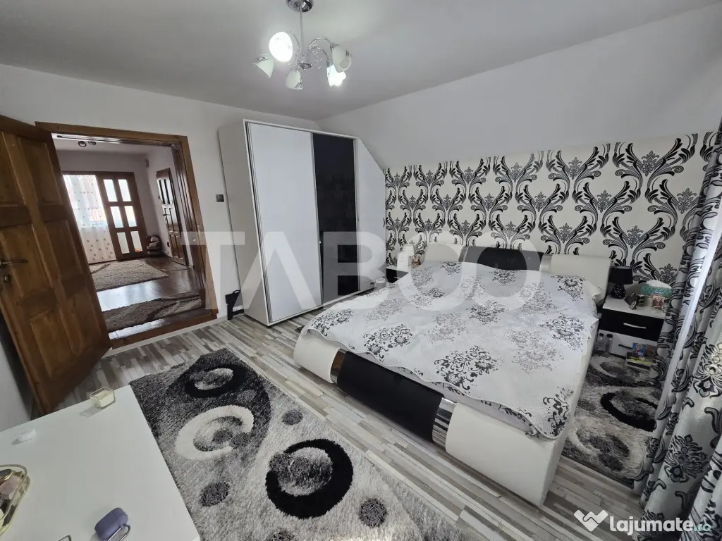 Casa mobilata de vanzare 150 mpu teren 450 mp garaj Piata Cl - Sibiu (Sibiu)