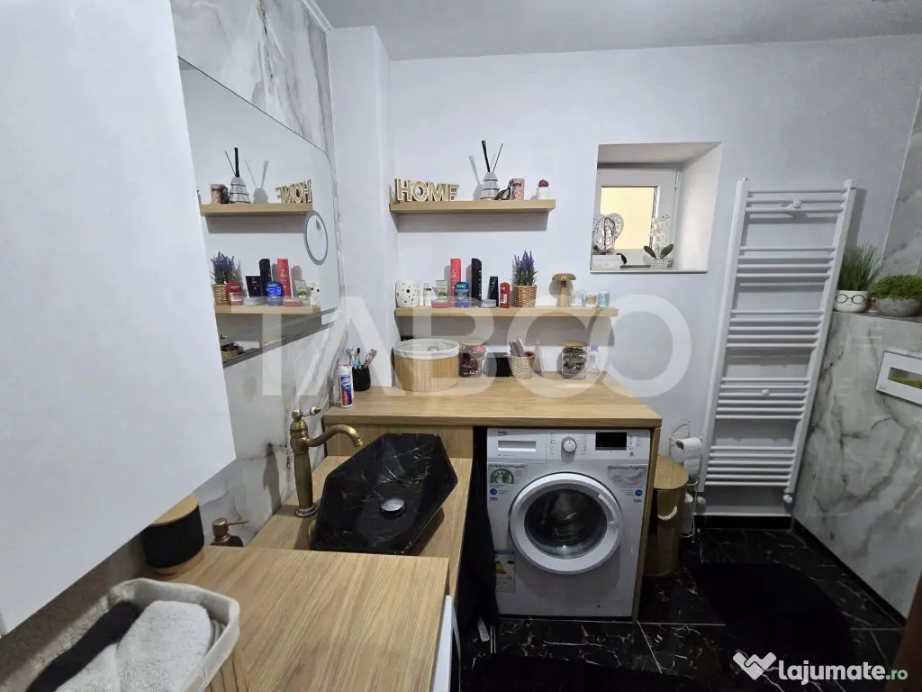 Casa mobilata de vanzare 150 mpu teren 450 mp garaj Piata Cl - Sibiu (Sibiu)