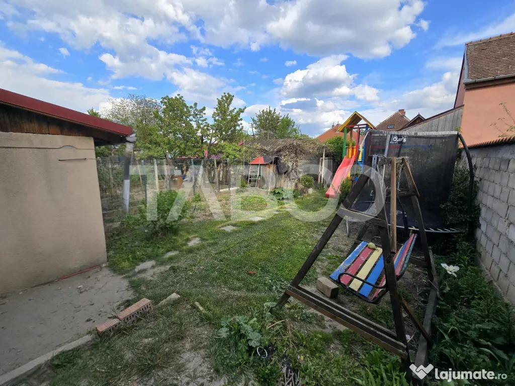 Casa mobilata de vanzare 150 mpu teren 450 mp garaj Piata Cl - Sibiu (Sibiu)
