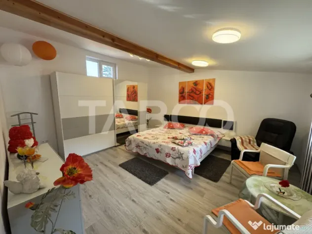 Casa individuala plus apartament 2 fronturi teren 584 mp Tur - Sibiu (Sibiu)