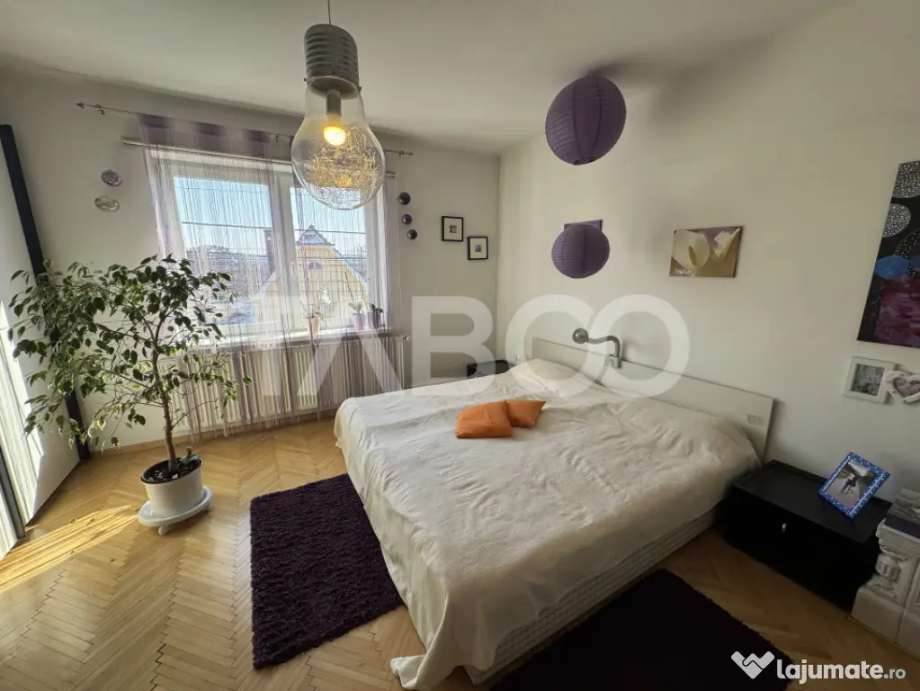 Casa individuala plus apartament 2 fronturi teren 584 mp Tur - Sibiu (Sibiu)